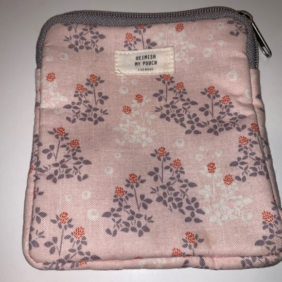 Hiemish My Pouch by livework - Picture 2 of 4